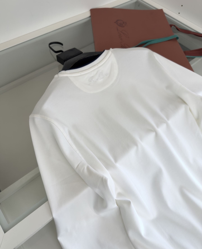 L0r0 P1ana shirt